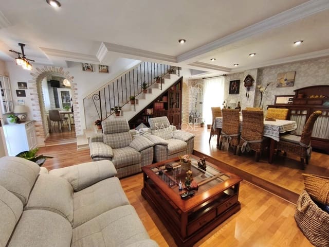 3 soverom Villa til salgs i Aspe med svømmebasseng garasje - € 380 000 (Ref: 9691139)