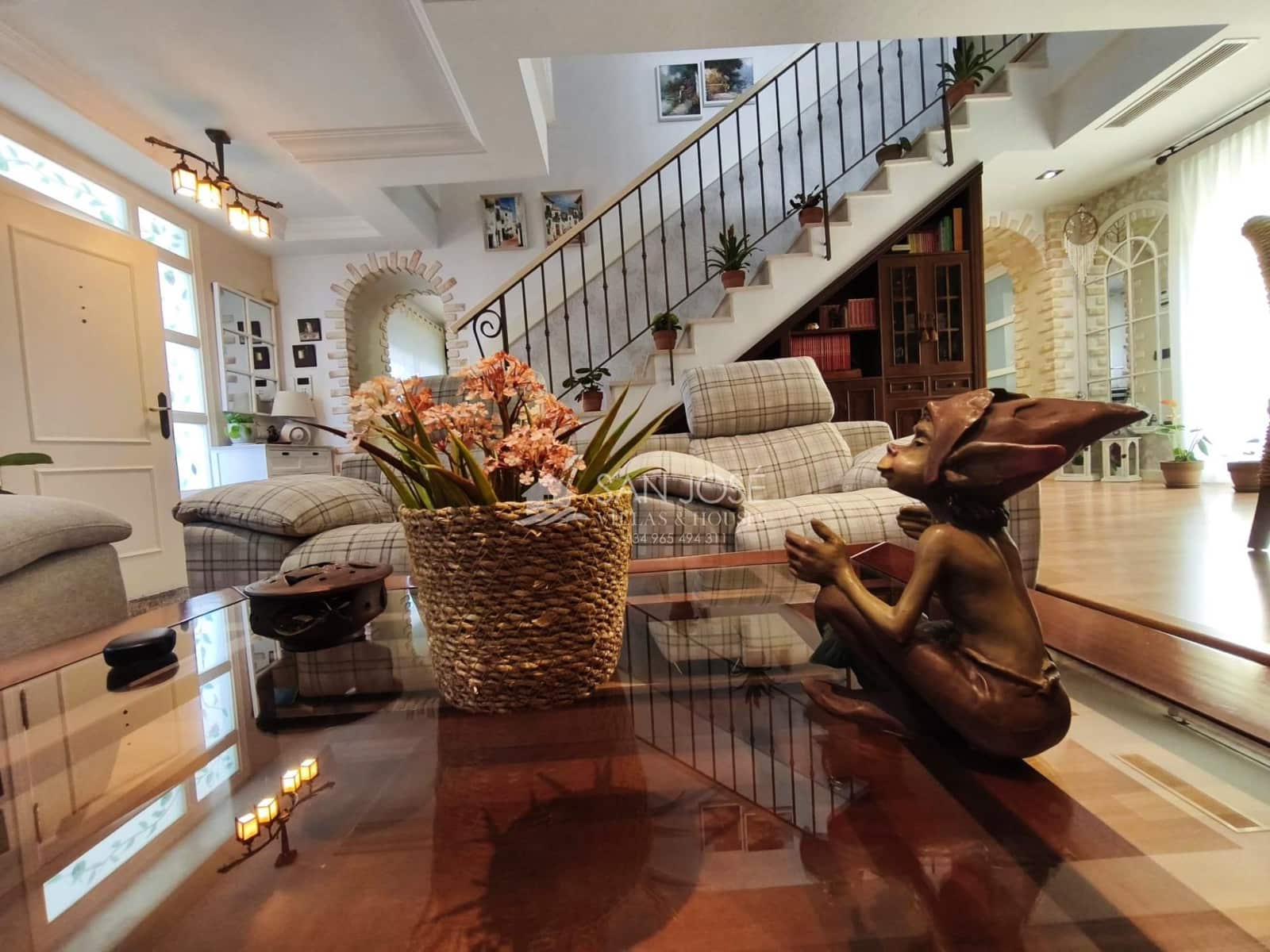 3 bedroom Villa for sale in Aspe with pool garage - € 380,000 (Ref: 9691139)