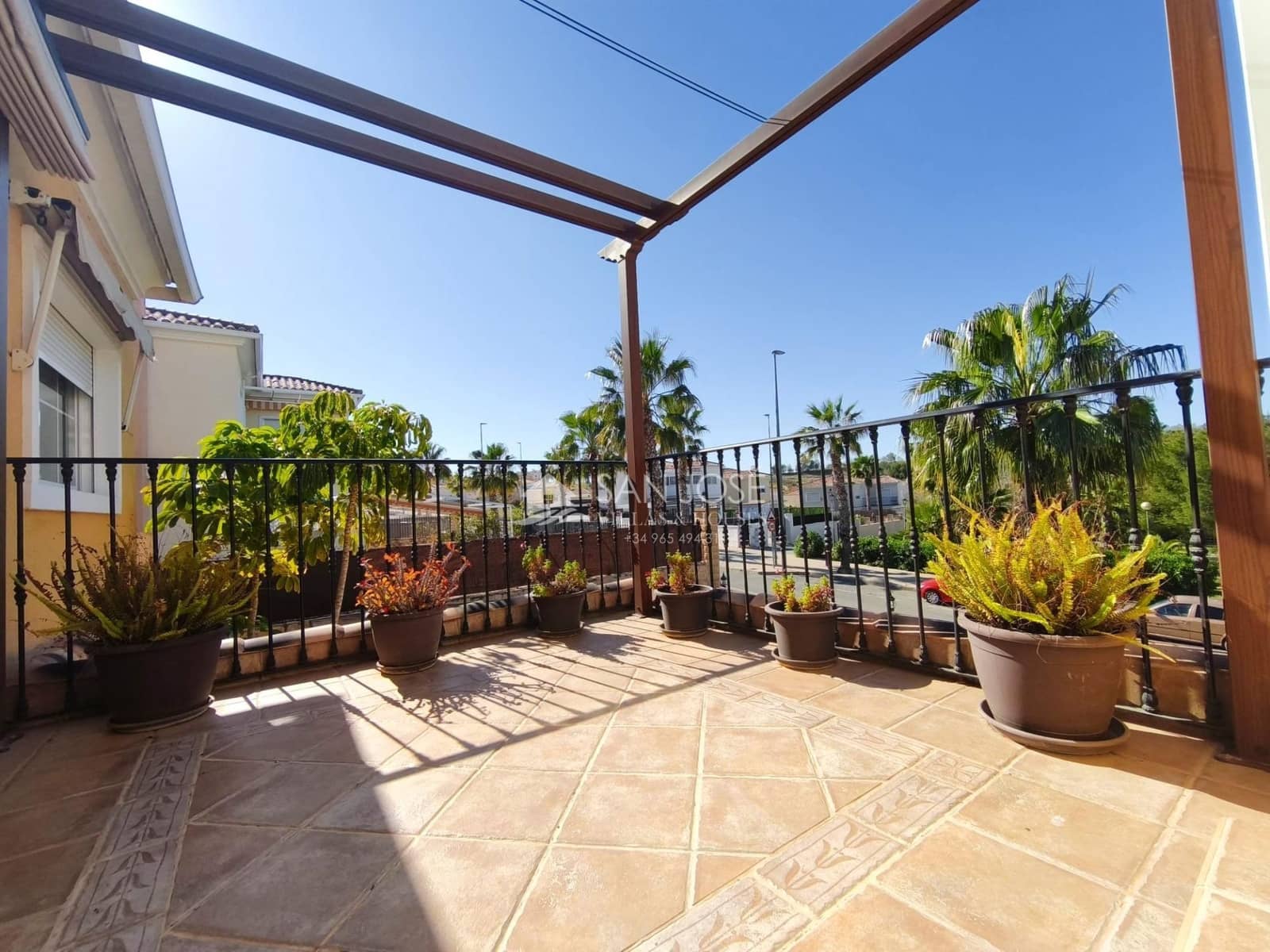 3 bedroom Villa for sale in Aspe with pool garage - € 380,000 (Ref: 9691139)