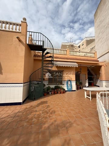 4 Zimmer Villa zu verkaufen in Novelda mit Pool Garage - 299.000 € (Ref: 9707567)