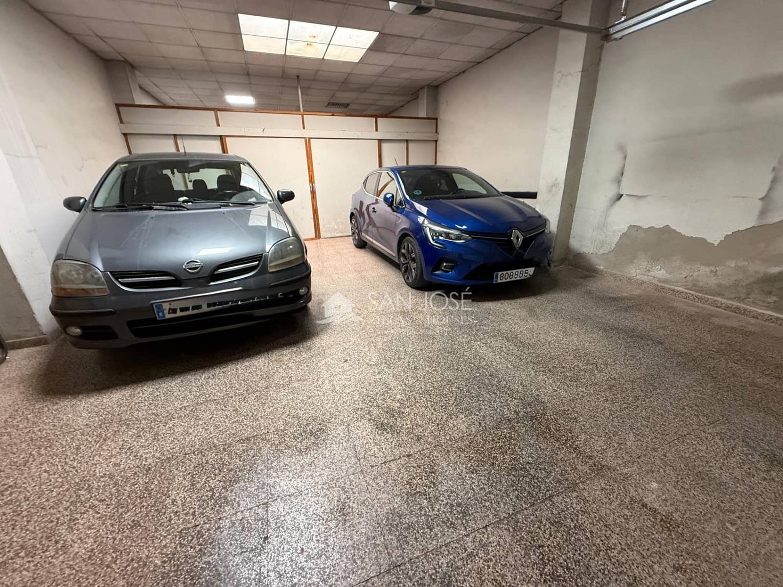 4 bedroom Villa for sale in Novelda with pool garage - € 299,000 (Ref: 9707567)