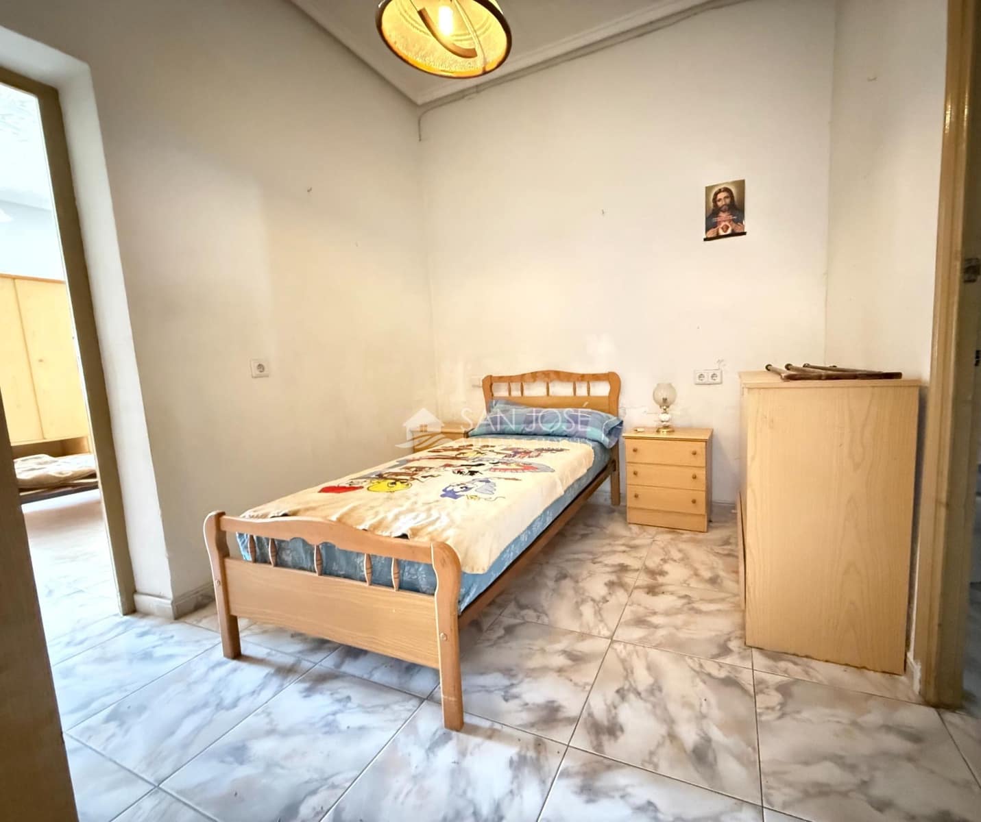 4 bedroom Villa for sale in Aspe - € 125,000 (Ref: 9729367)