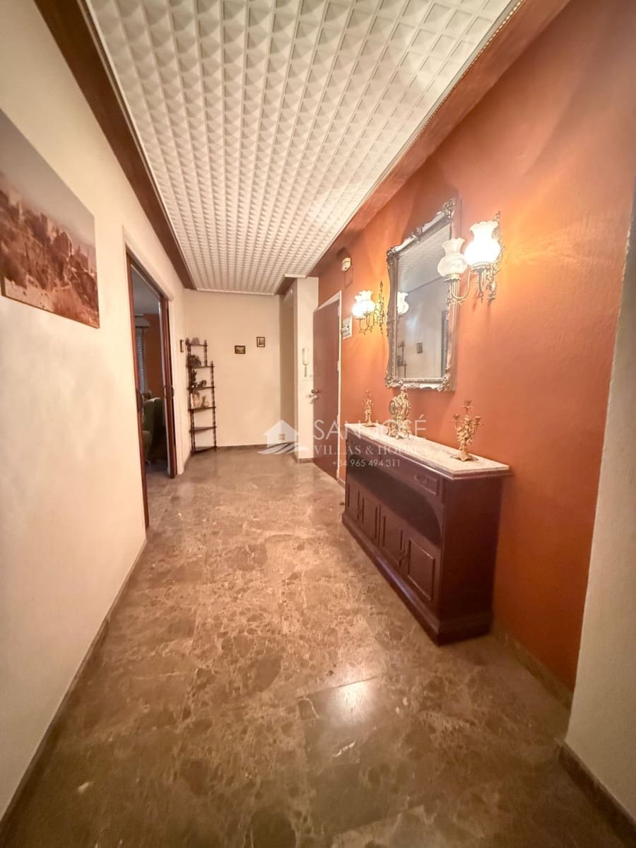 5 chambre Appartement à vendre à Novelda - 110 000 € (Ref: 9752274)