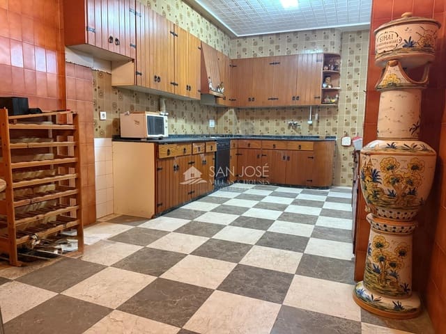 5 chambre Appartement à vendre à Novelda - 110 000 € (Ref: 9752274)
