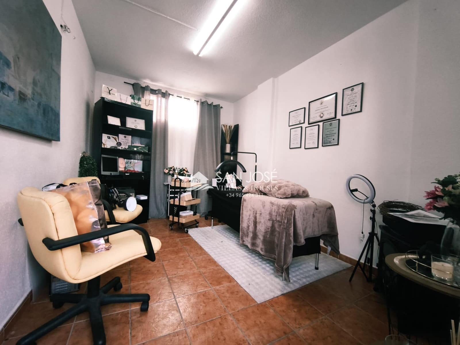 3 bedroom Bungalow for sale in Aspe with garage - € 209,680 (Ref: 9778360)