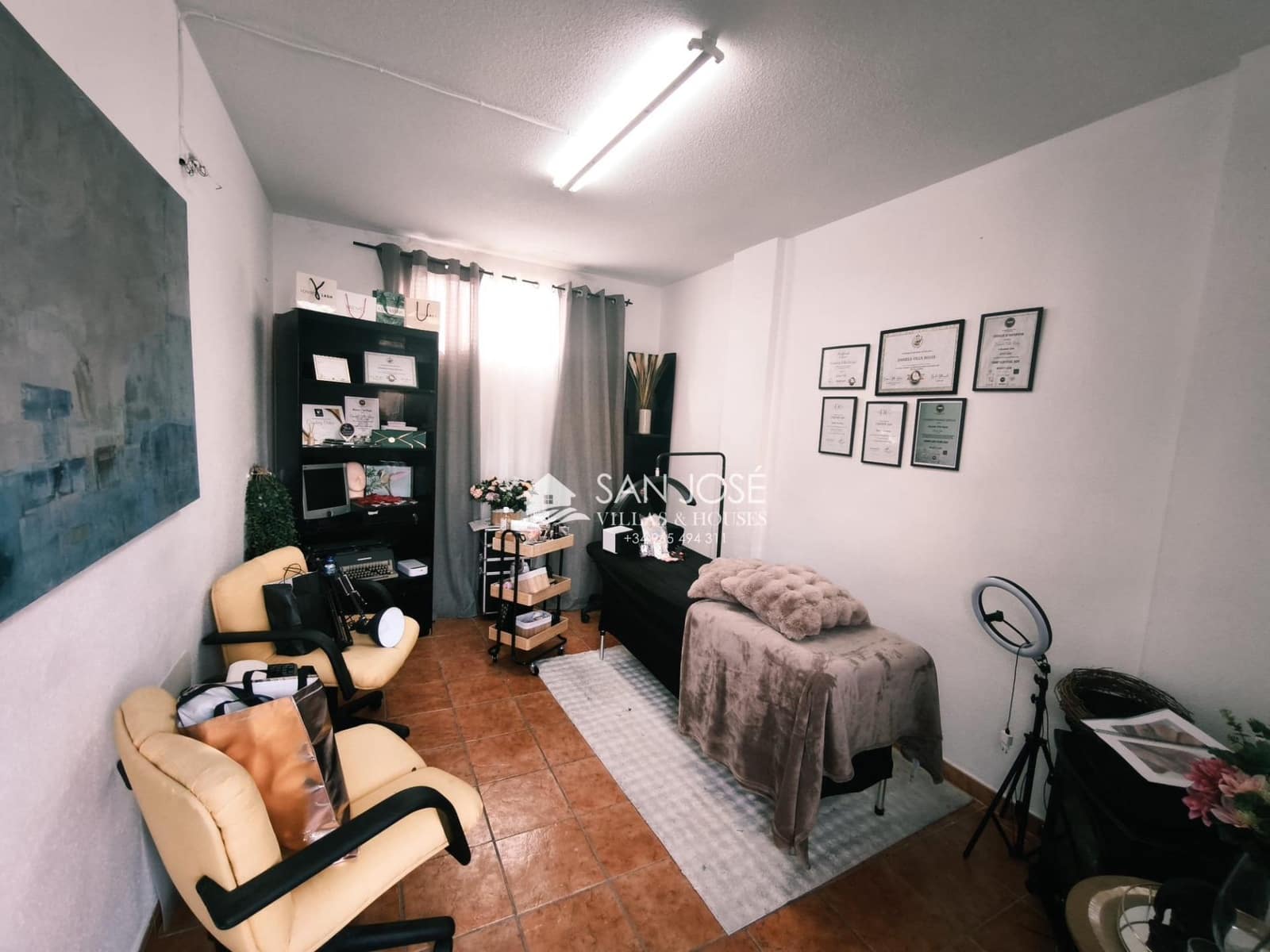 3 bedroom Bungalow for sale in Aspe with garage - € 209,680 (Ref: 9778360)