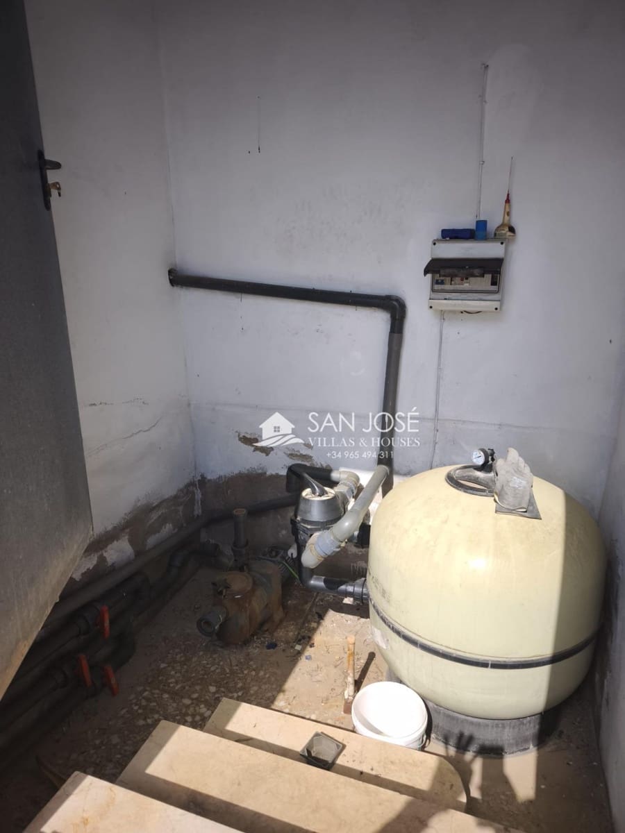 Chalet de 5 habitaciones en Aspe en venta con piscina - 295.000 € (Ref: 9788561)