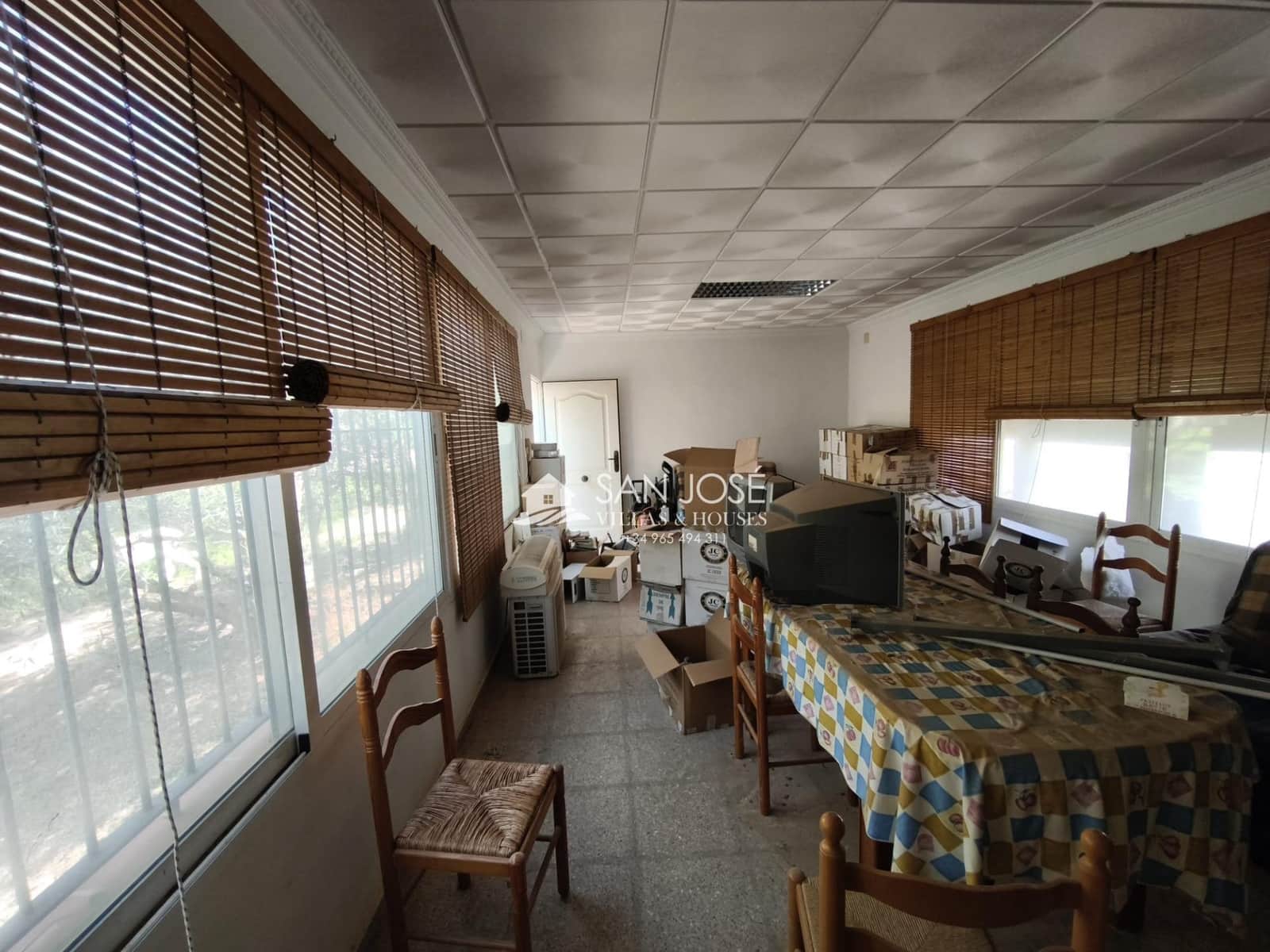 Chalet de 5 habitaciones en Aspe en venta con piscina - 295.000 € (Ref: 9788561)