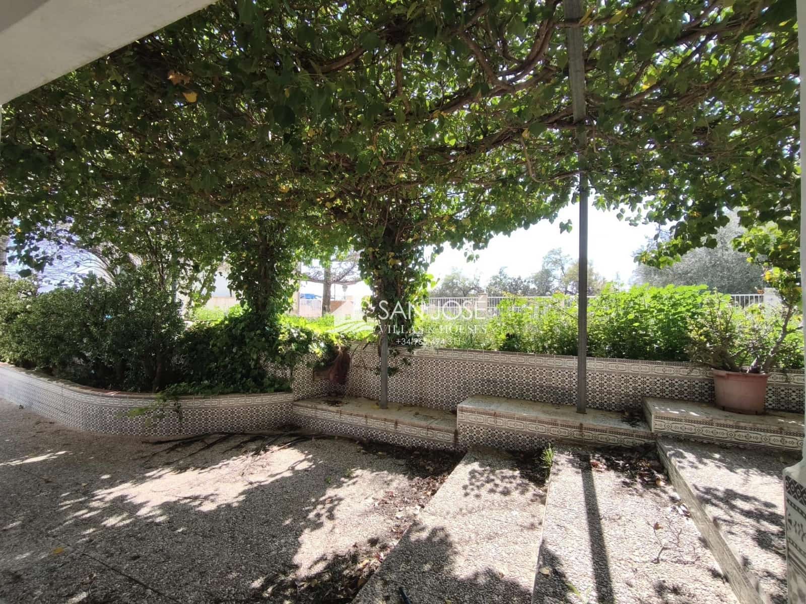 Chalet de 5 habitaciones en Aspe en venta con piscina - 295.000 € (Ref: 9788561)