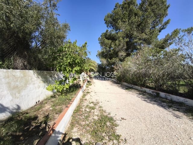 Chalet de 5 habitaciones en Aspe en venta con piscina - 295.000 € (Ref: 9788561)