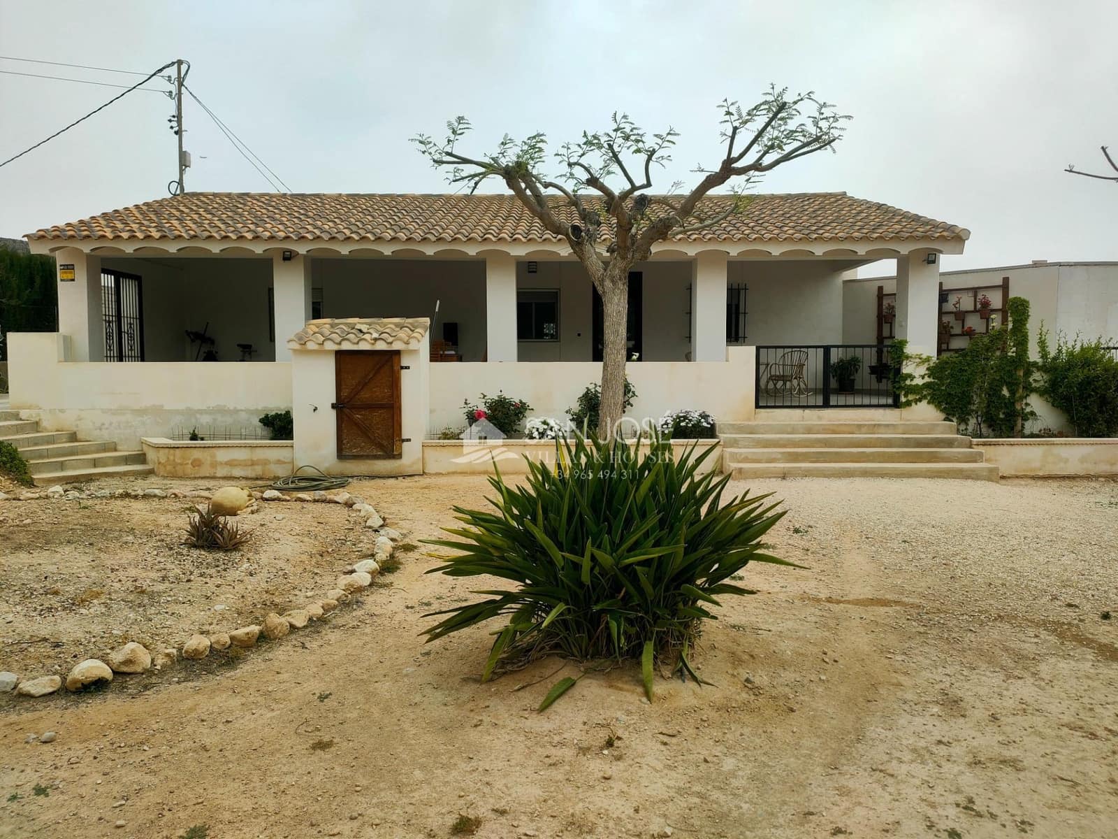 3 soverom Villa til salgs i Aspe med svømmebasseng - € 279 800 (Ref: 9788563)