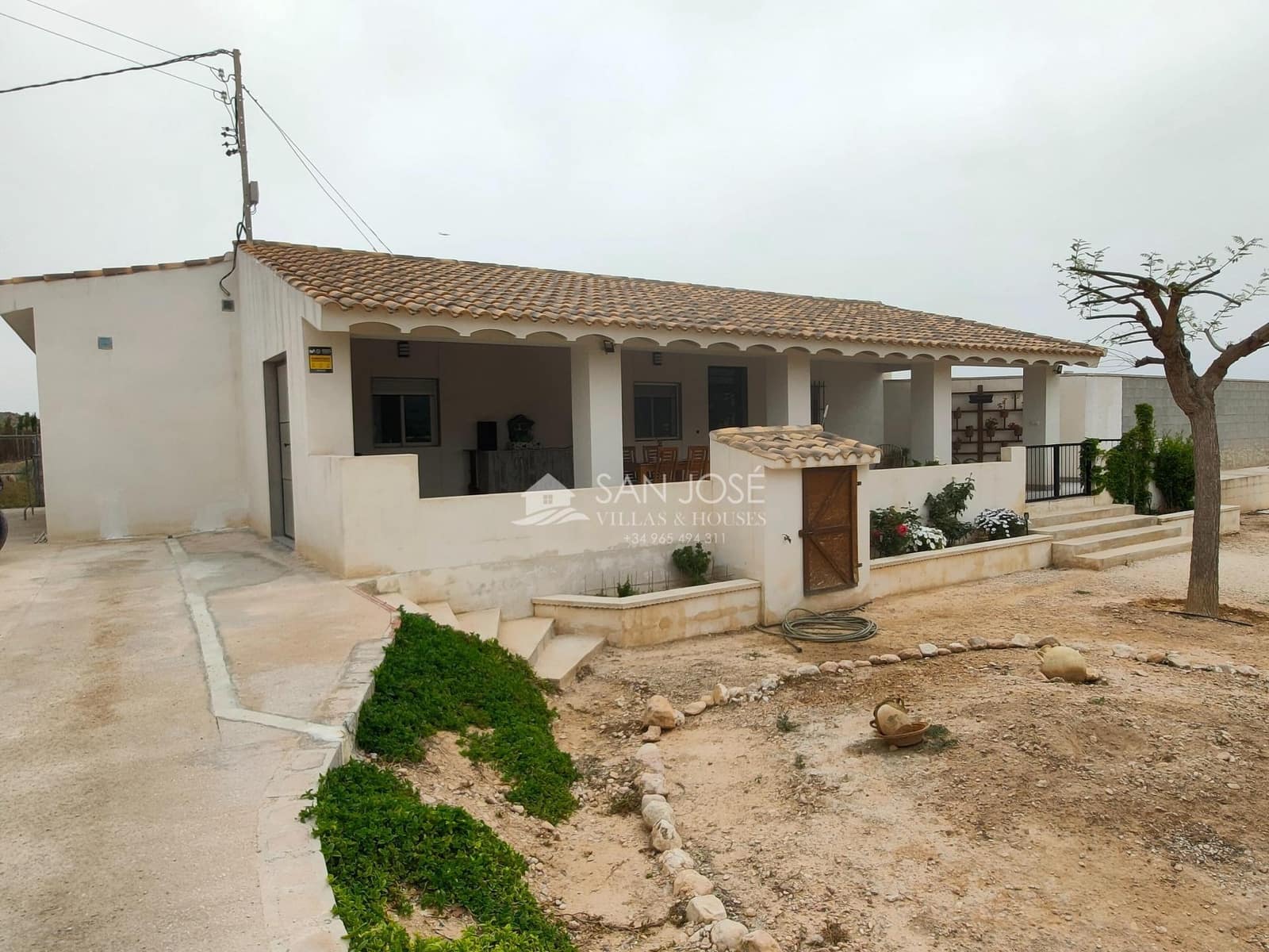 3 soverom Villa til salgs i Aspe med svømmebasseng - € 279 800 (Ref: 9788563)