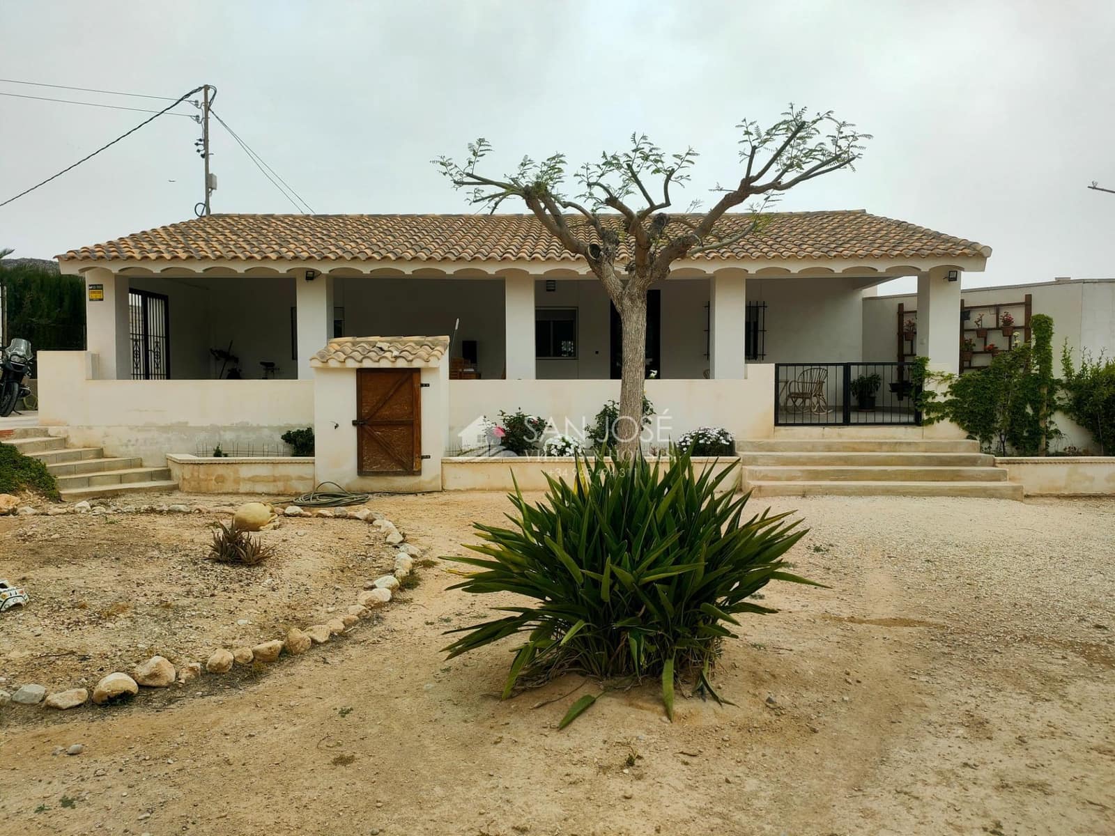 3 soverom Villa til salgs i Aspe med svømmebasseng - € 279 800 (Ref: 9788563)