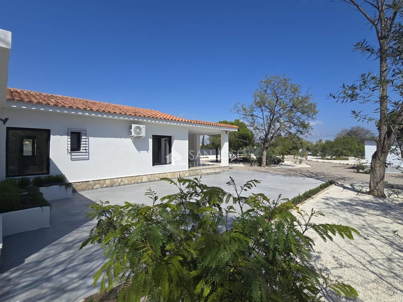 4 slaapkamer Villa te koop in San Vicente / Sant Vicent del Raspeig met zwembad - € 499.000 (Ref: 9788564)