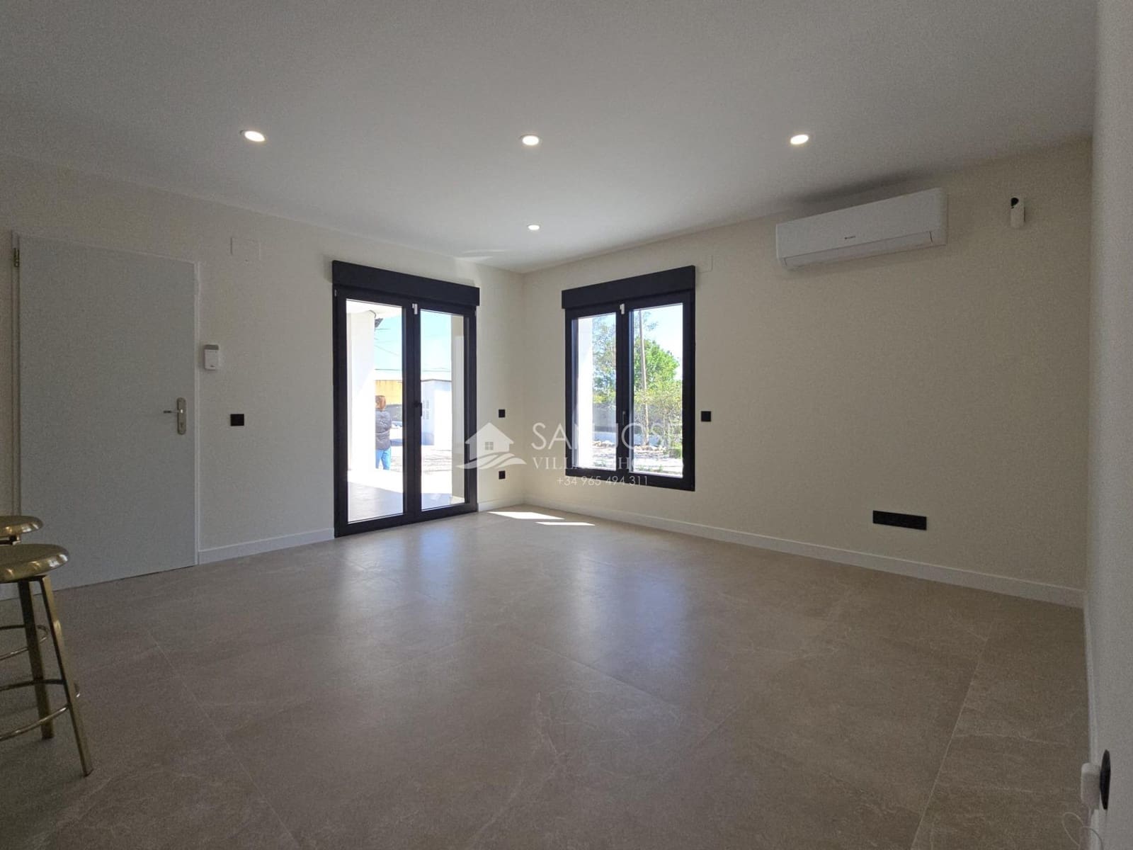 4 slaapkamer Villa te koop in San Vicente / Sant Vicent del Raspeig met zwembad - € 499.000 (Ref: 9788564)