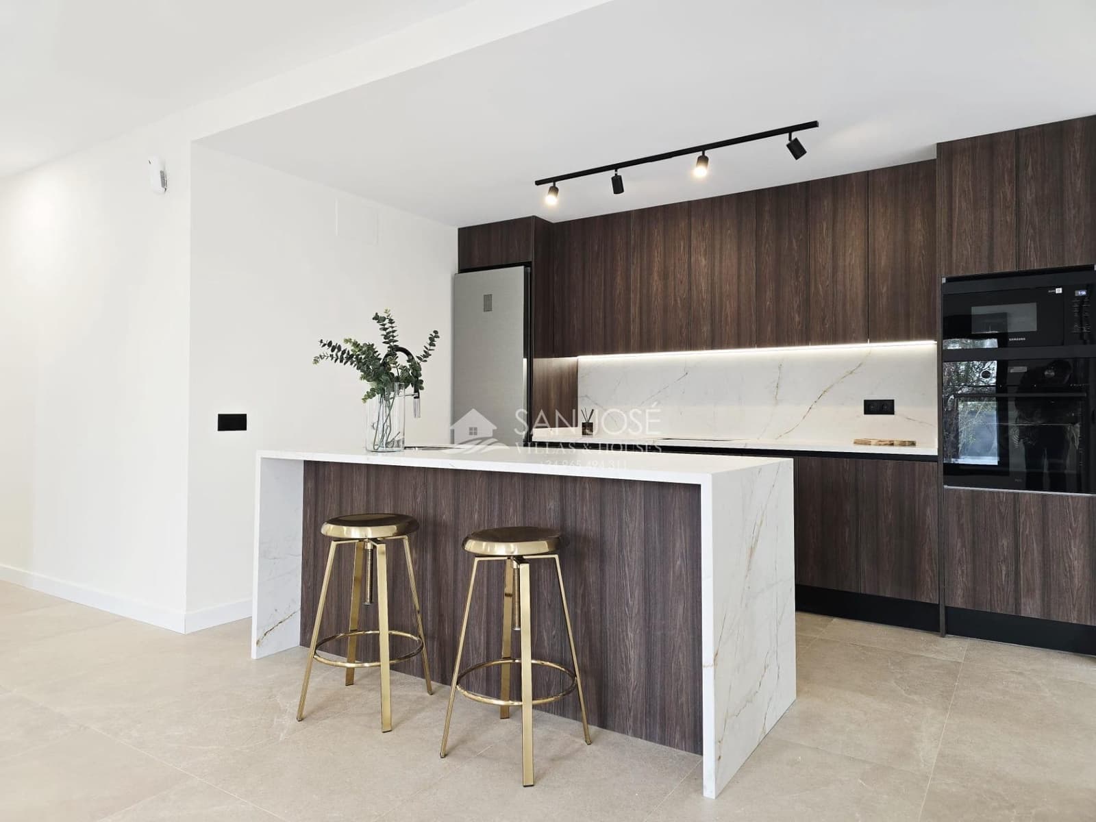 4 slaapkamer Villa te koop in San Vicente / Sant Vicent del Raspeig met zwembad - € 499.000 (Ref: 9788564)