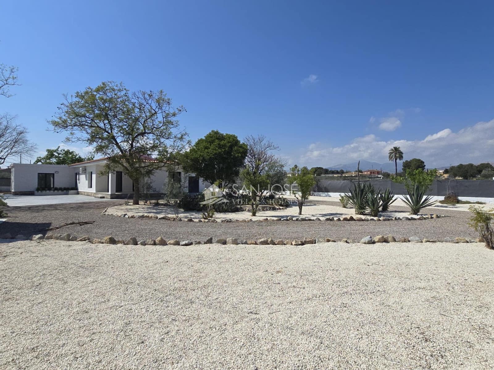 4 slaapkamer Villa te koop in San Vicente / Sant Vicent del Raspeig met zwembad - € 499.000 (Ref: 9788564)