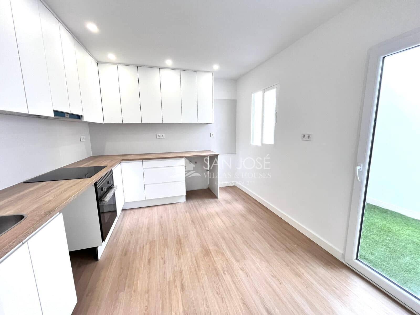 2 chambre Appartement à vendre à Aspe - 119 500 € (Ref: 9788566)