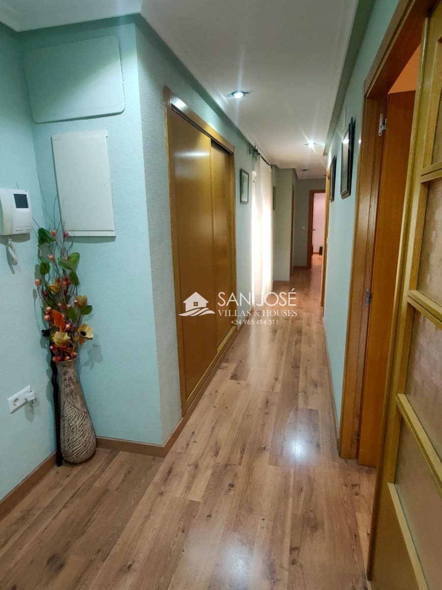 Piso de 3 habitaciones en Aspe en venta - 210.000 € (Ref: 9797333)