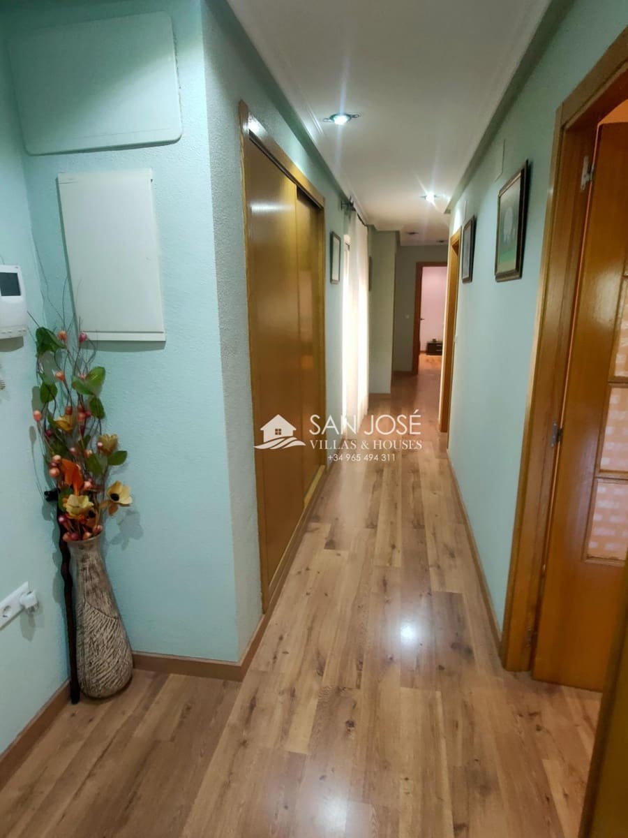Piso de 3 habitaciones en Aspe en venta - 210.000 € (Ref: 9797333)