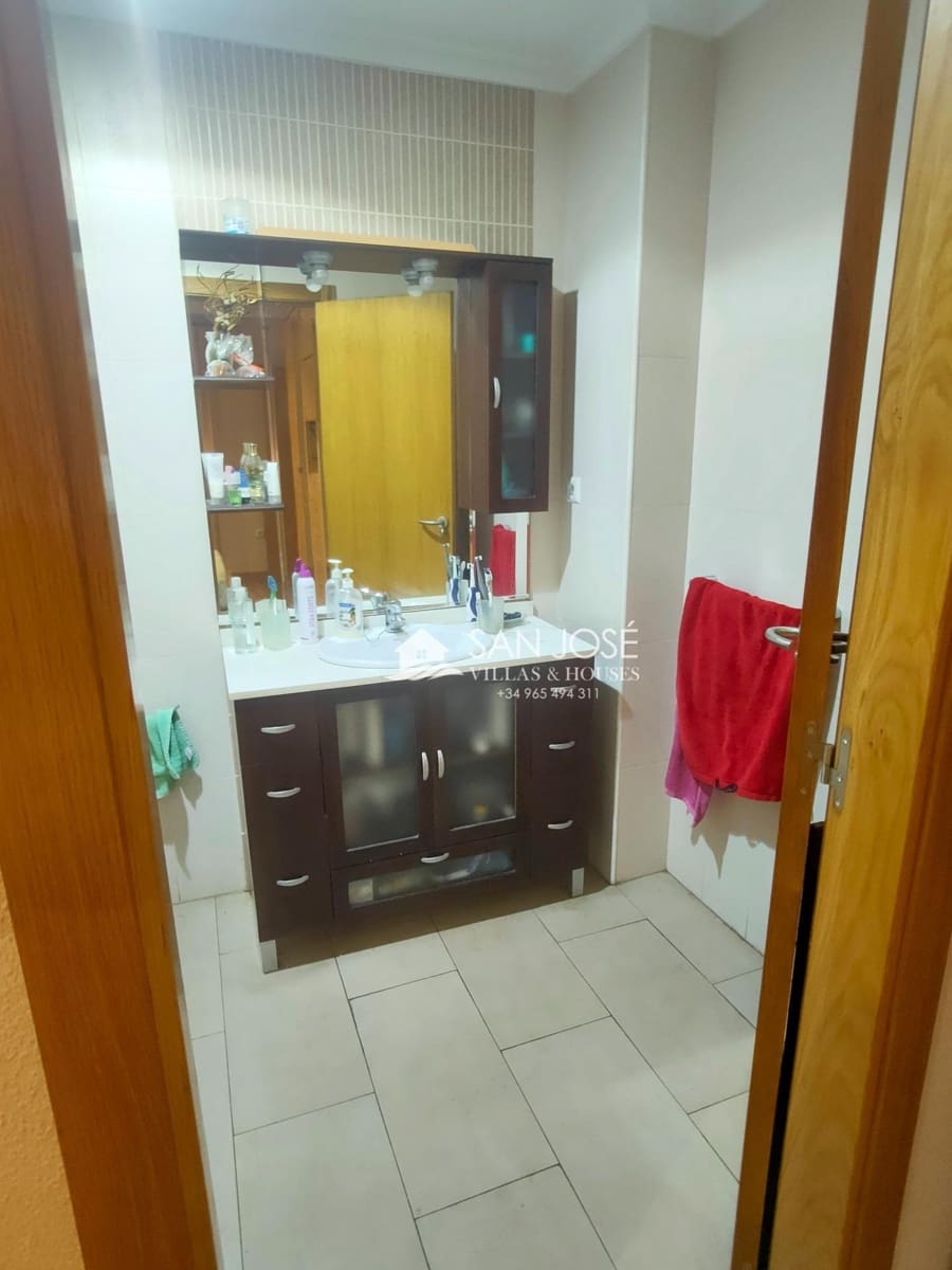 Piso de 3 habitaciones en Aspe en venta - 210.000 € (Ref: 9797333)