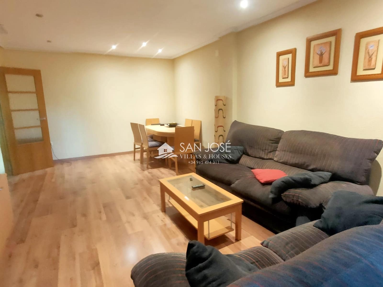 Piso de 3 habitaciones en Aspe en venta - 210.000 € (Ref: 9797333)
