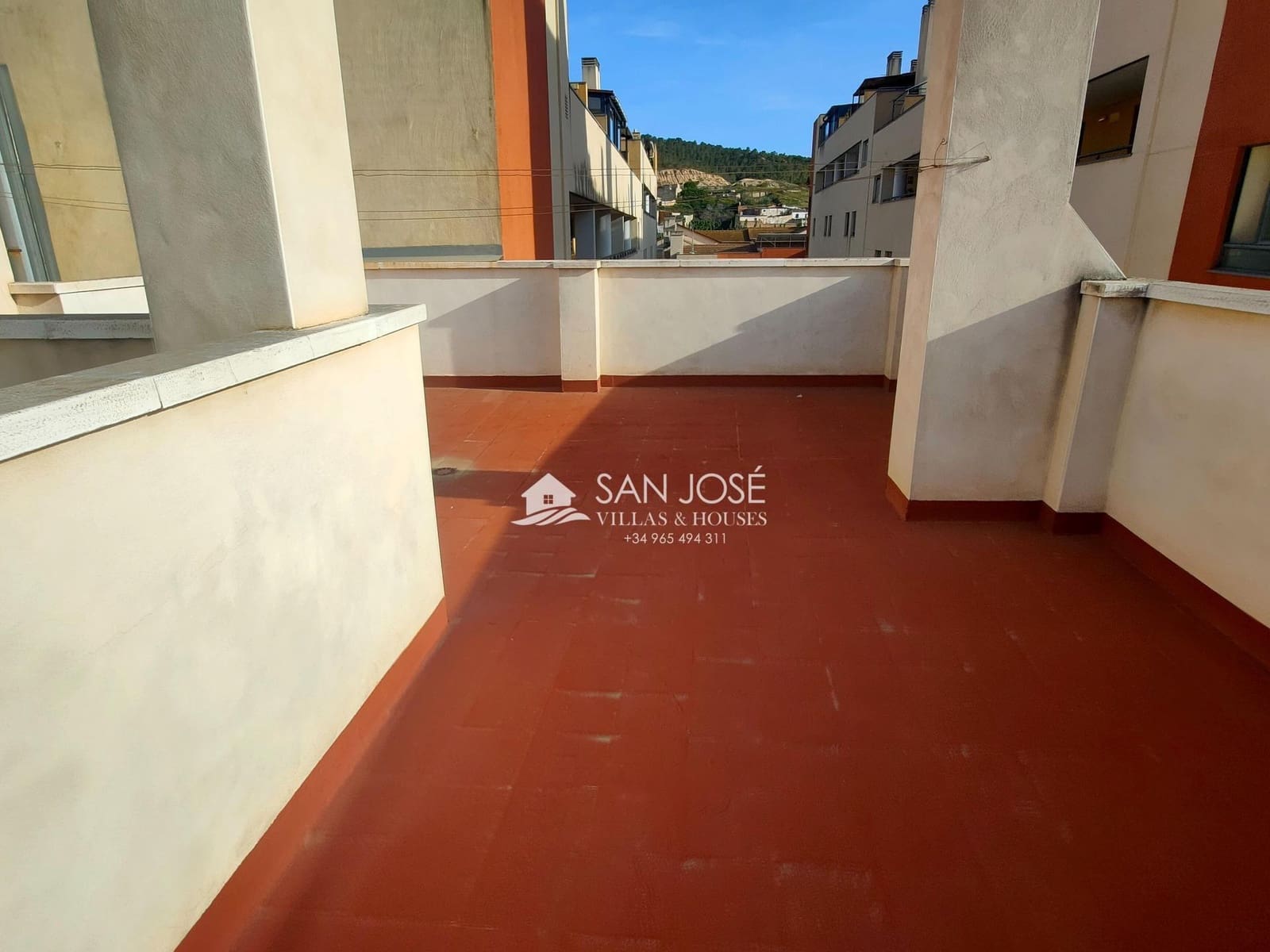 Piso de 3 habitaciones en Aspe en venta - 210.000 € (Ref: 9797333)
