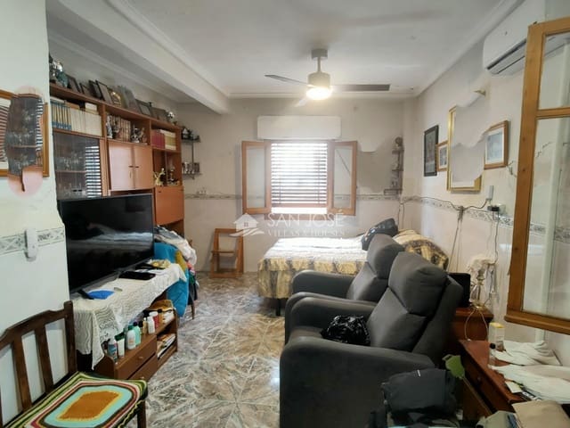 Casa de 3 habitaciones en Aspe en venta - 130.000 € (Ref: 9800662)