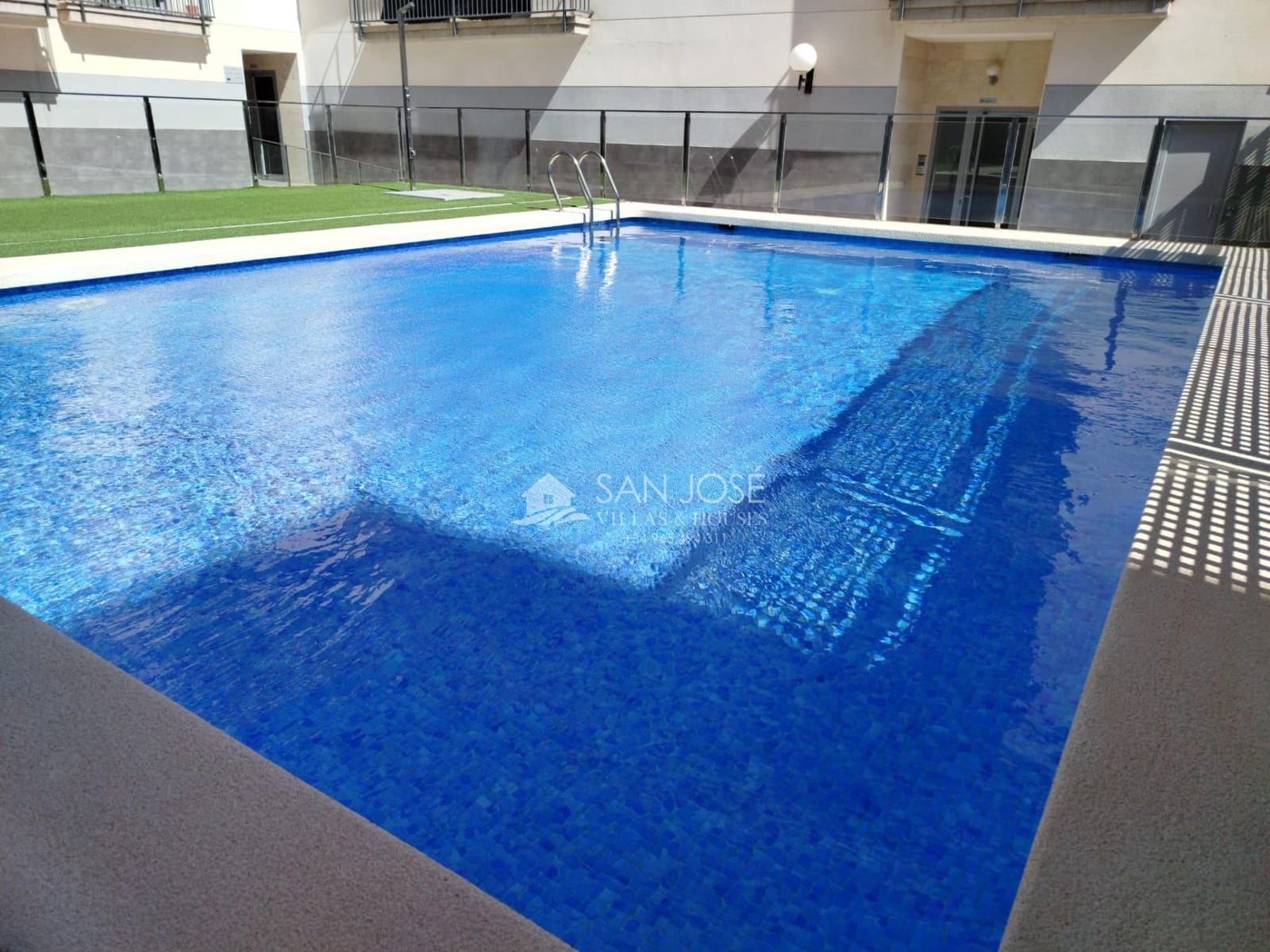 1 slaapkamer Flat te koop in Aspe met zwembad garage - € 102.000 (Ref: 9804561)