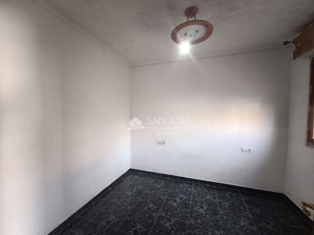 3 Zimmer Villa zu verkaufen in Aspe mit Garage - 96.000 € (Ref: 9804573)