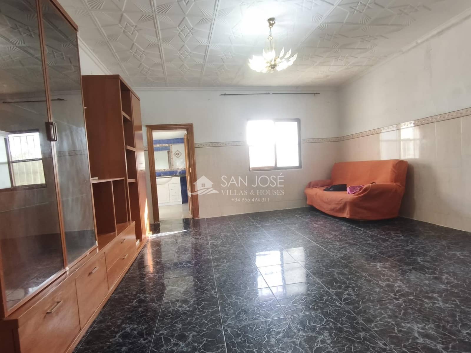 3 Zimmer Villa zu verkaufen in Aspe mit Garage - 96.000 € (Ref: 9804573)