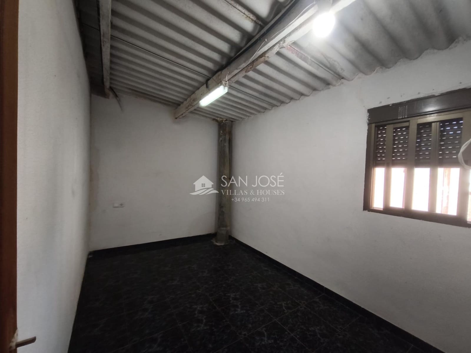 3 Zimmer Villa zu verkaufen in Aspe mit Garage - 96.000 € (Ref: 9804573)