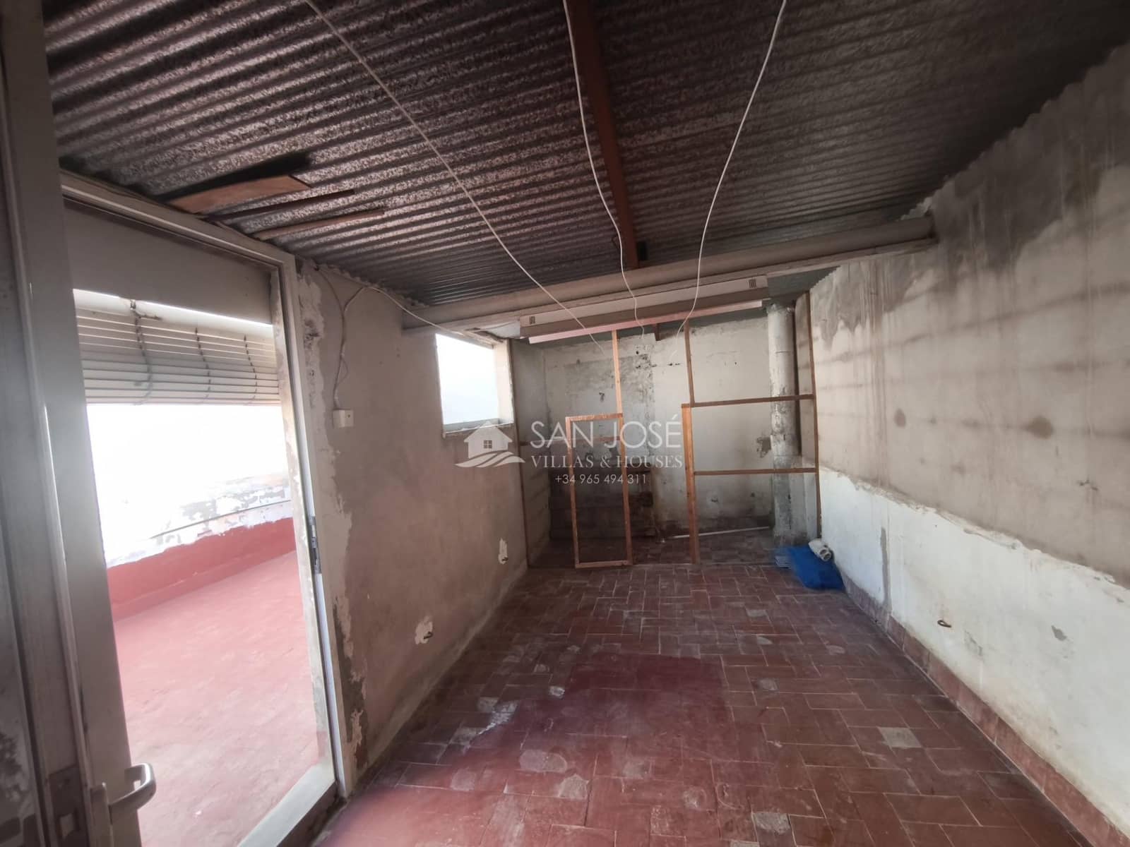 3 Zimmer Villa zu verkaufen in Aspe mit Garage - 96.000 € (Ref: 9804573)