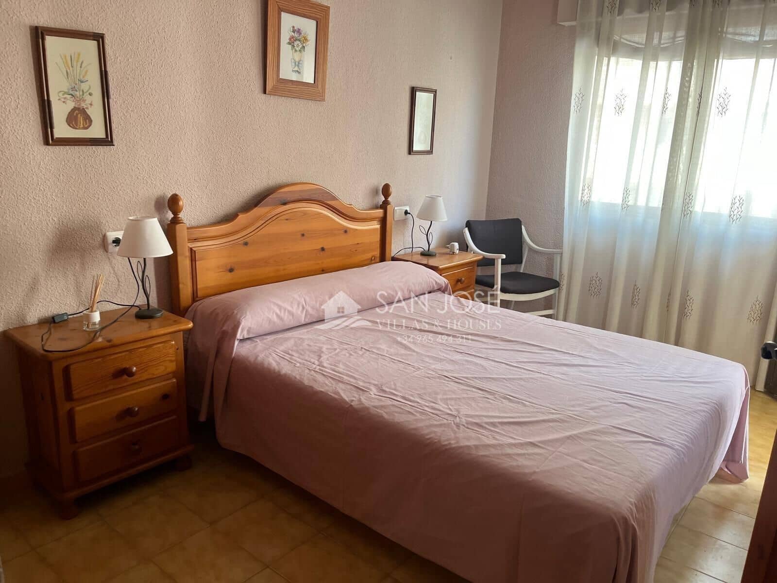 Bungalow de 3 habitaciones en Guardamar del Segura en venta con piscina garaje - 360.000 € (Ref: 9806652)