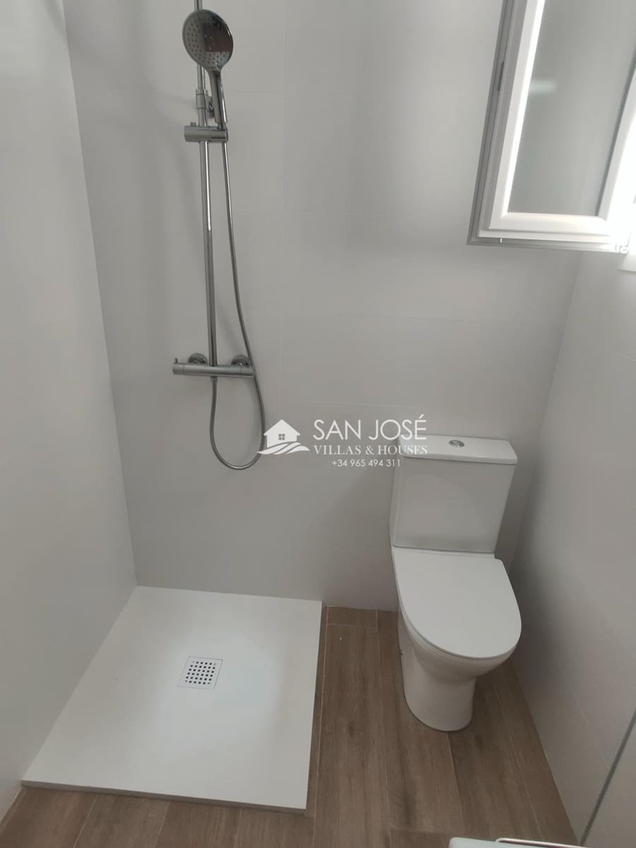 Piso de 2 habitaciones en Aspe en venta - 115.000 € (Ref: 9816034)