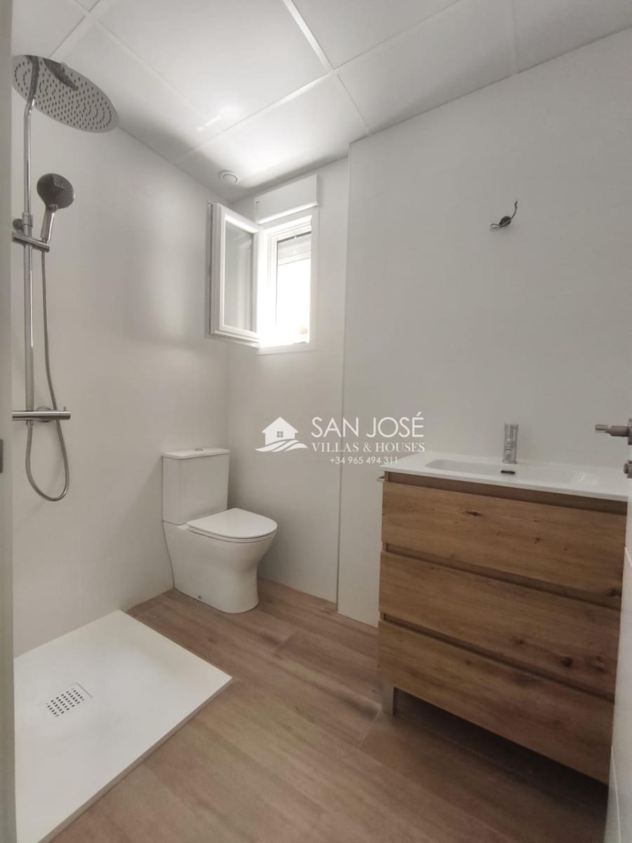 Piso de 2 habitaciones en Aspe en venta - 115.000 € (Ref: 9816034)