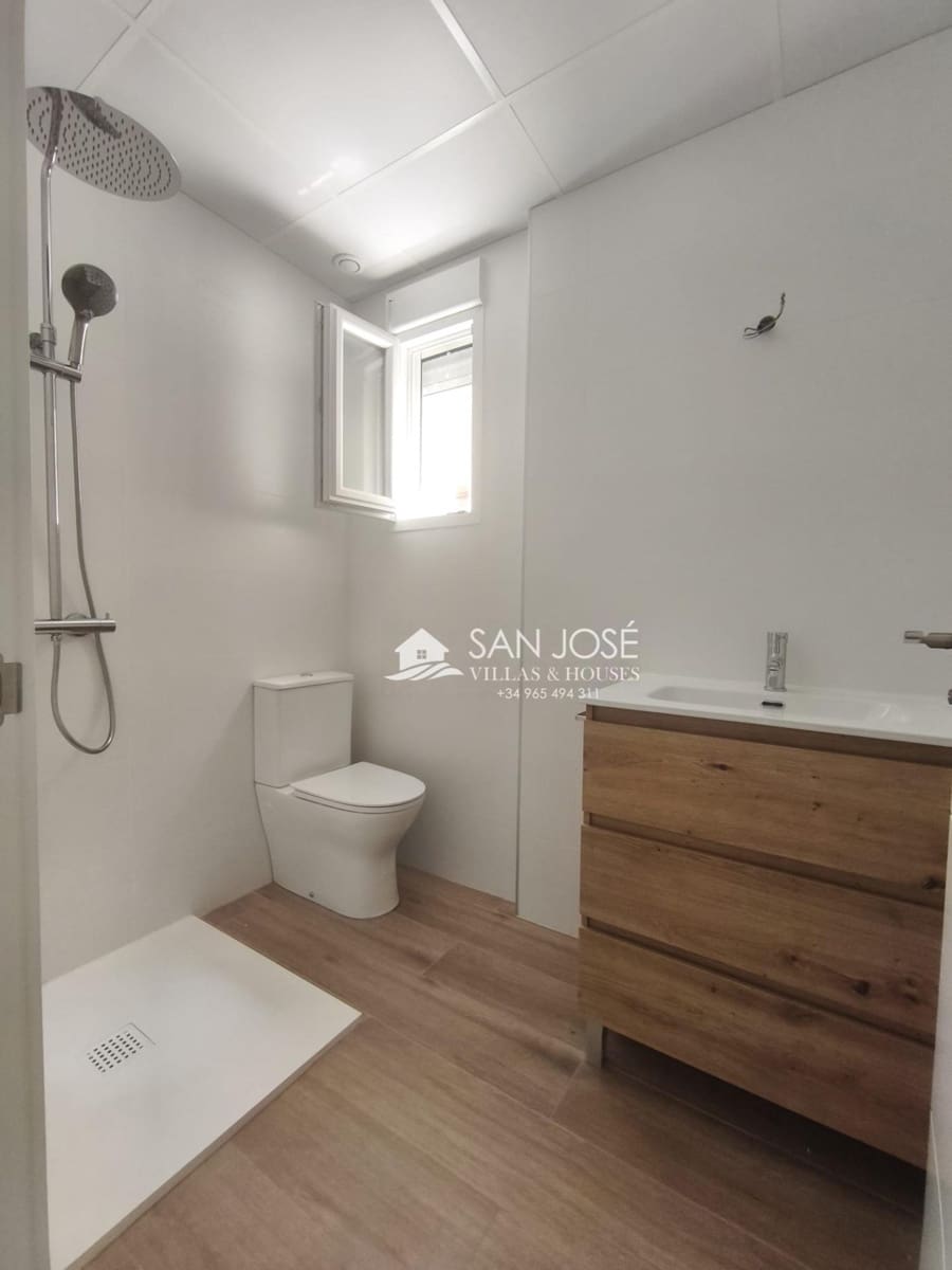 Piso de 2 habitaciones en Aspe en venta - 115.000 € (Ref: 9816034)
