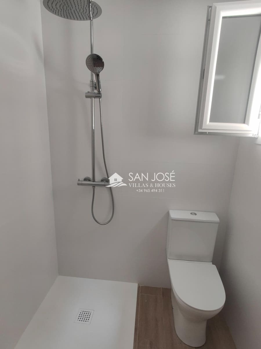 Piso de 2 habitaciones en Aspe en venta - 115.000 € (Ref: 9816034)