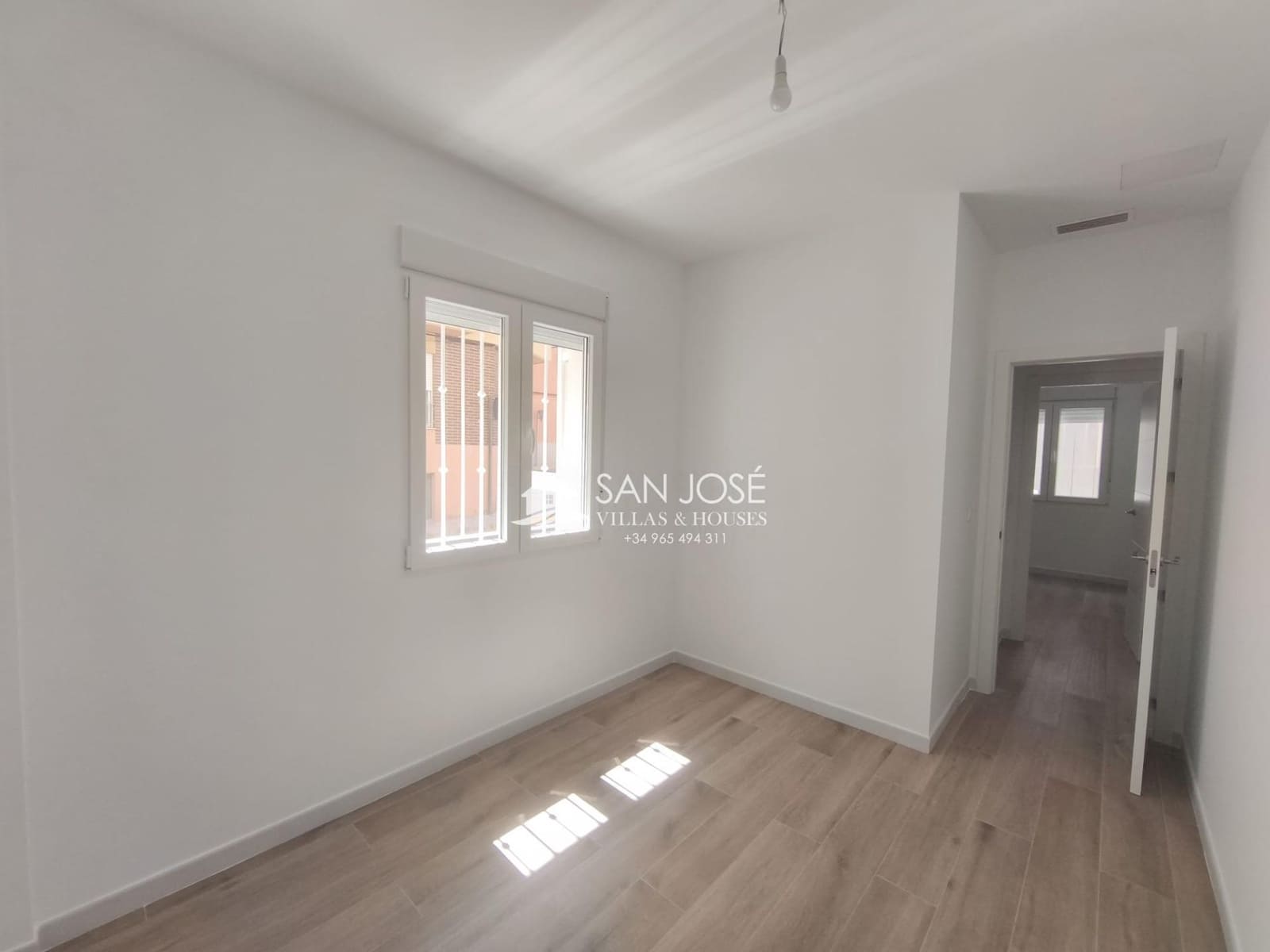 Piso de 2 habitaciones en Aspe en venta - 115.000 € (Ref: 9816034)
