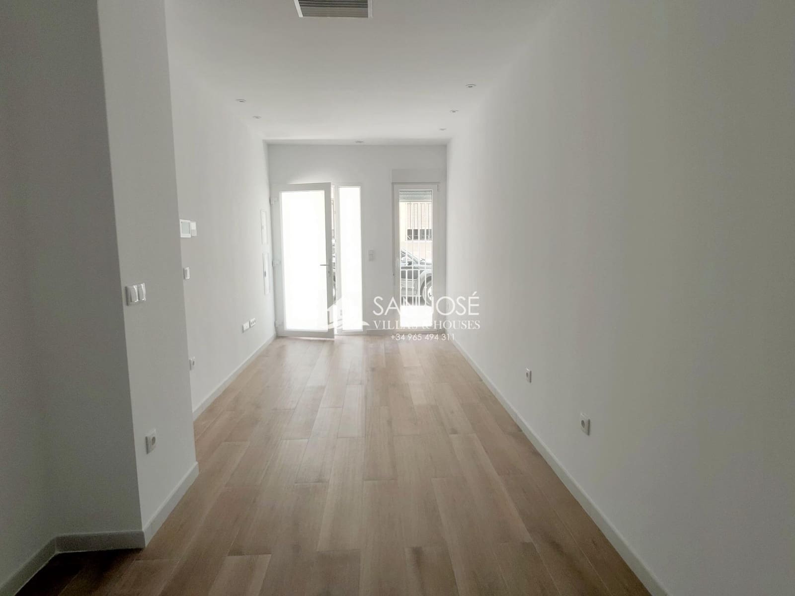 Piso de 2 habitaciones en Aspe en venta - 115.000 € (Ref: 9816034)