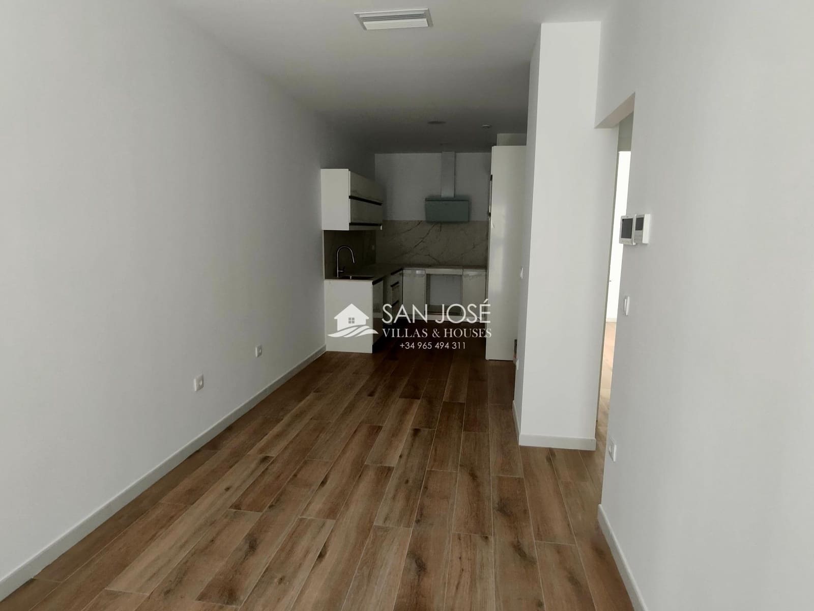 Piso de 2 habitaciones en Aspe en venta - 115.000 € (Ref: 9816034)