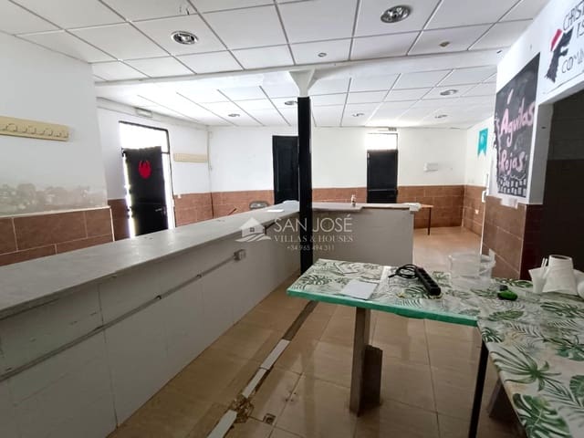 Comercial para arrendar em Monforte del Cid - 500 € (Ref: 9818081)