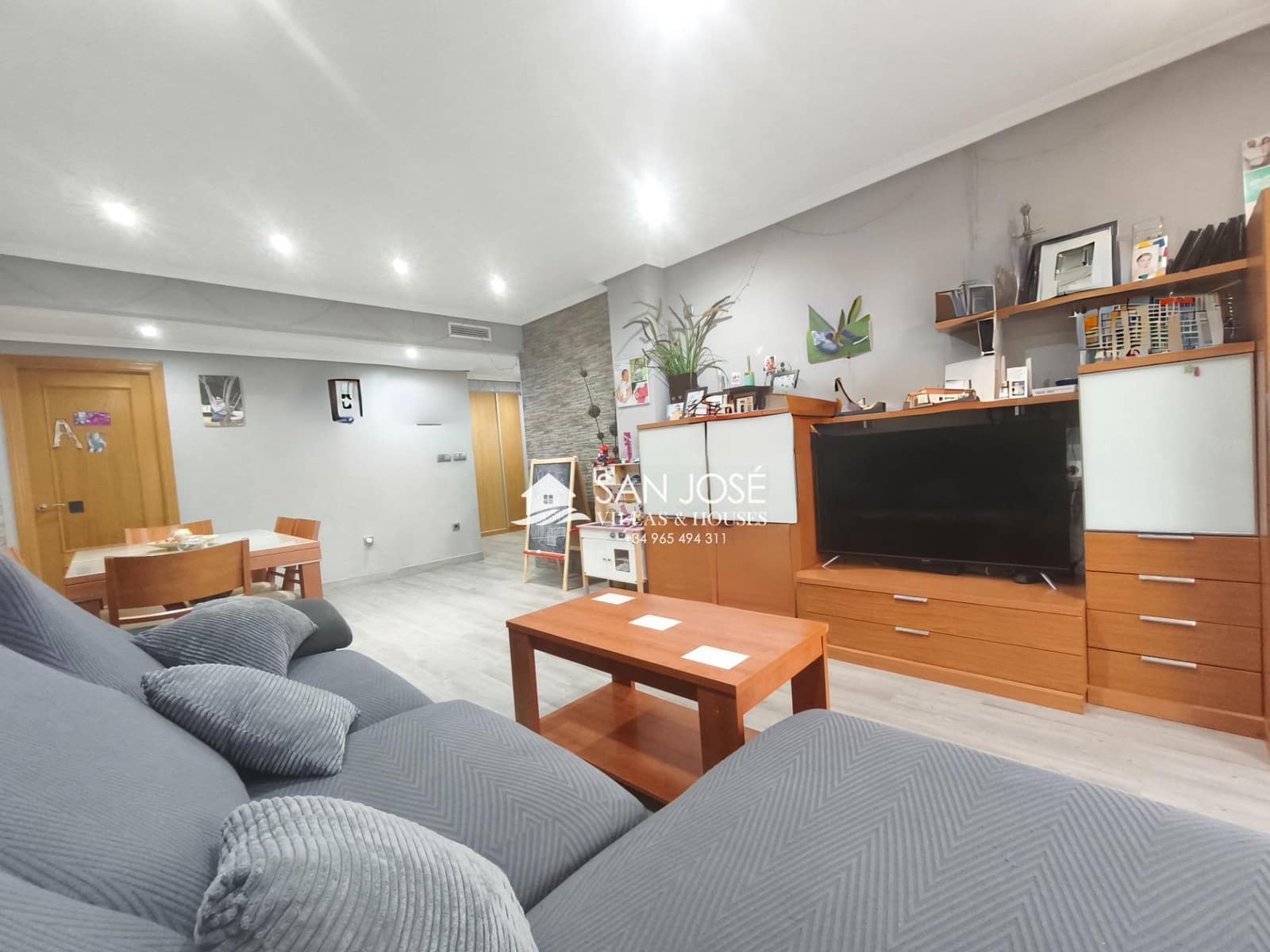 3 bedroom Flat for sale in Aspe with pool garage - € 172,260 (Ref: 9831736)