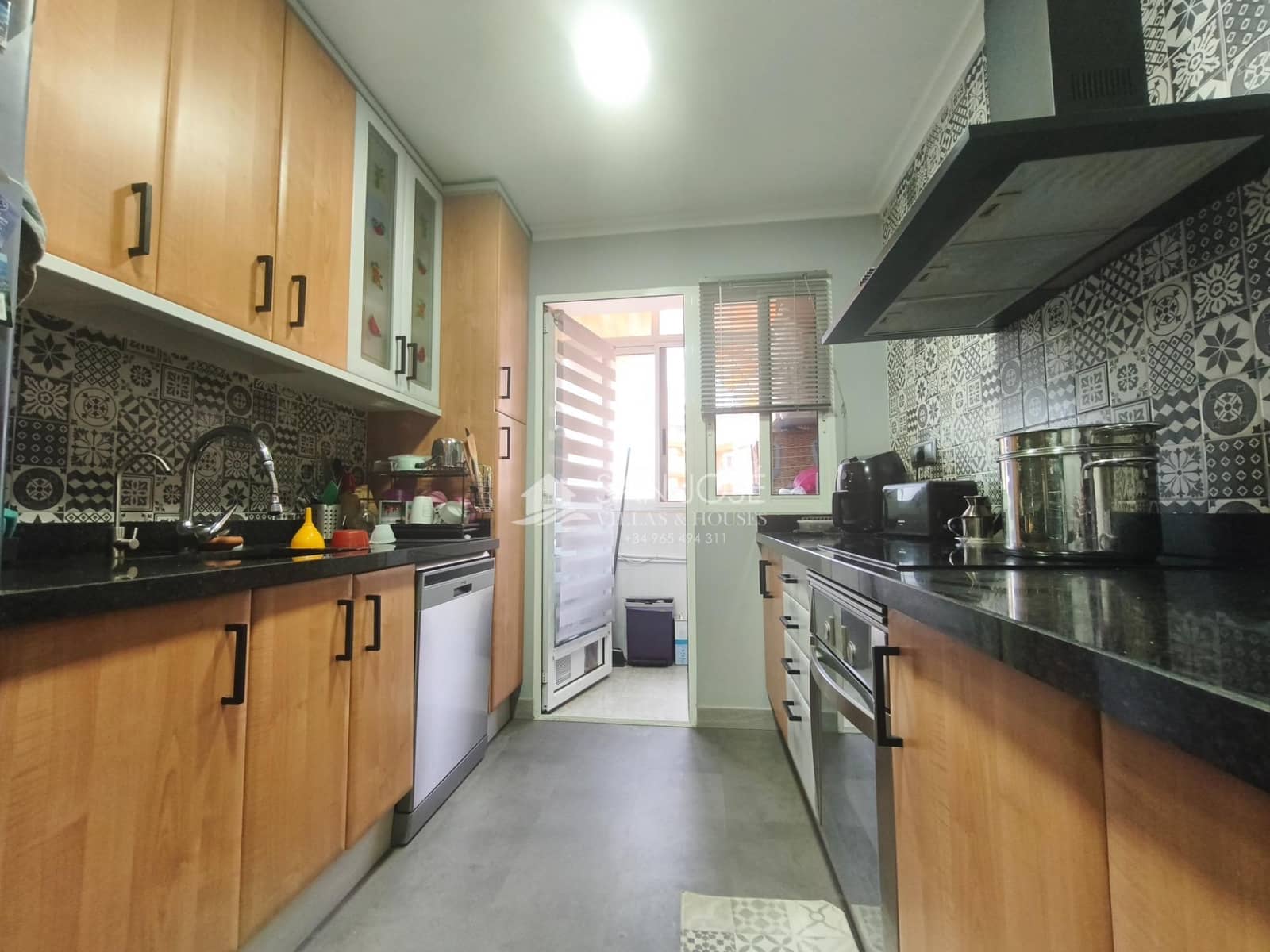 3 bedroom Flat for sale in Aspe with pool garage - € 172,260 (Ref: 9831736)