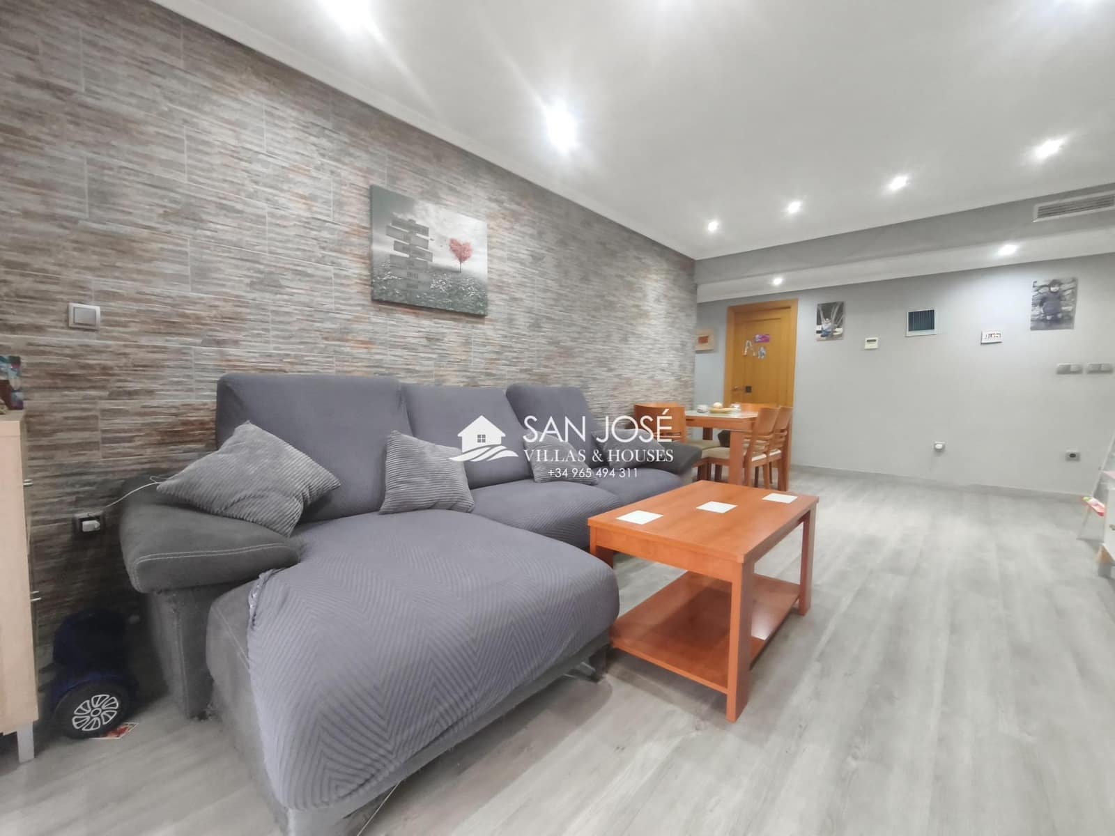 3 bedroom Flat for sale in Aspe with pool garage - € 172,260 (Ref: 9831736)