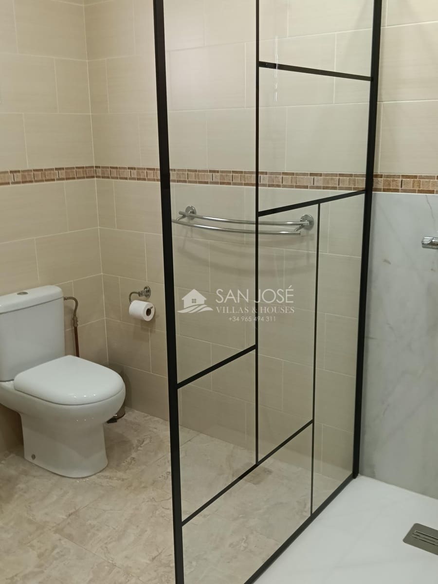 4 bedroom Villa for sale in Aspe with pool - € 330,000 (Ref: 9831739)