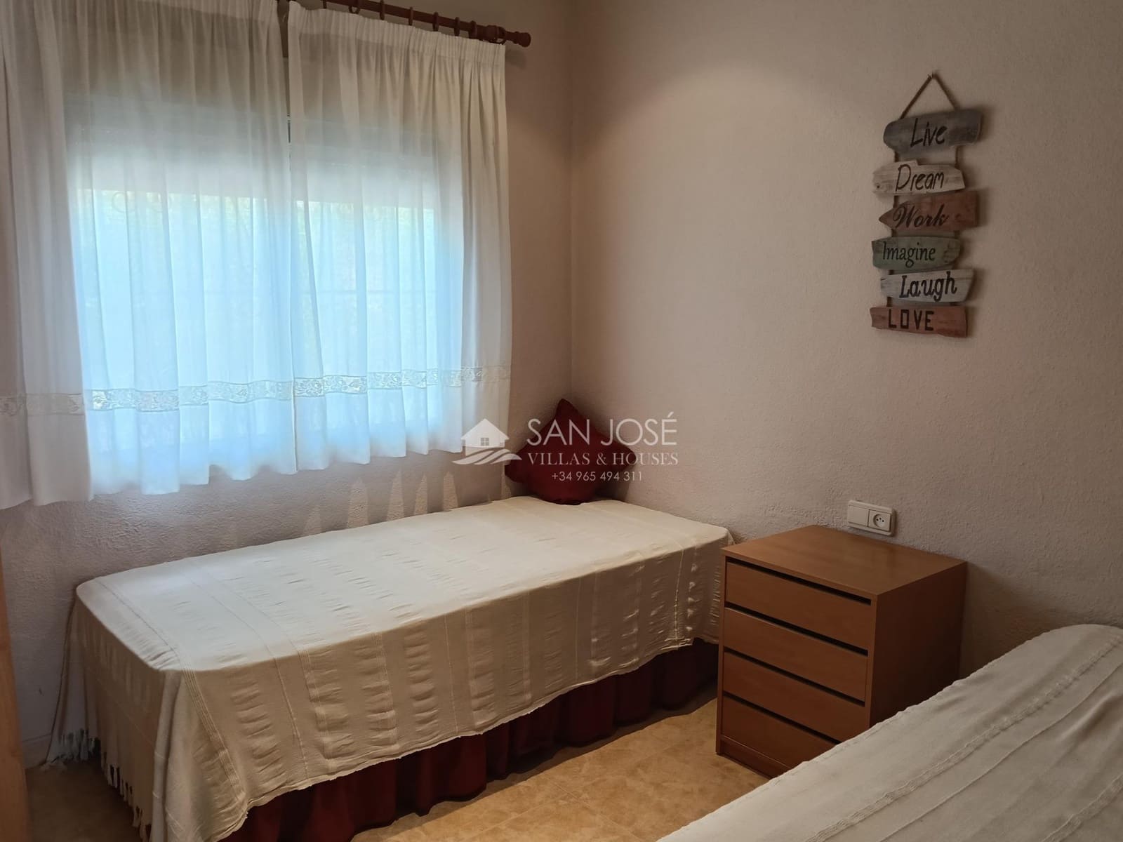 4 bedroom Villa for sale in Aspe with pool - € 330,000 (Ref: 9831739)