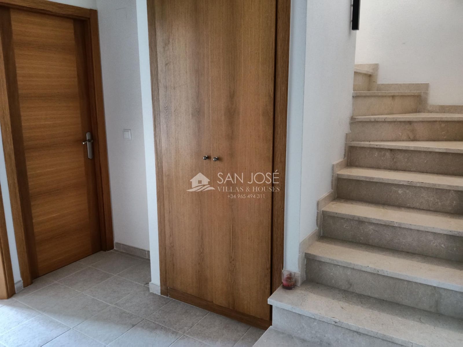 3 bedroom Flat for sale in Aspe with garage - € 175,000 (Ref: 9833916)