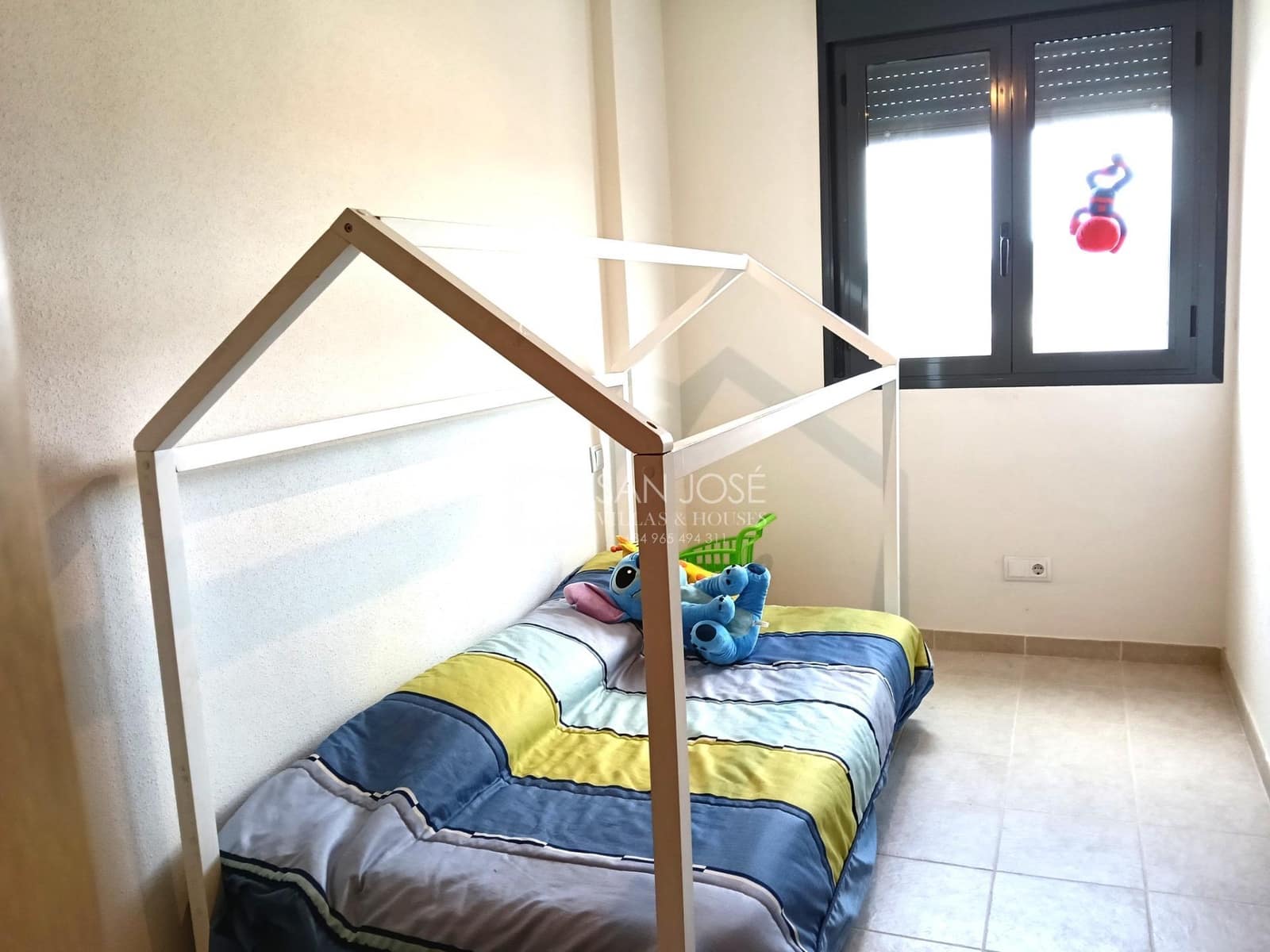 3 bedroom Flat for sale in Aspe with garage - € 175,000 (Ref: 9833916)