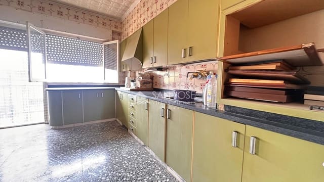 4 camera da letto Appartamento in vendita in Novelda - 97.260 € (Rif: 9846633)